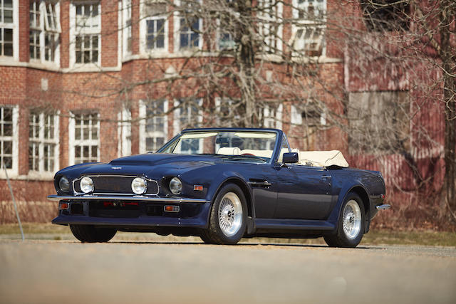 Aston Martin V8 Vantage Volante